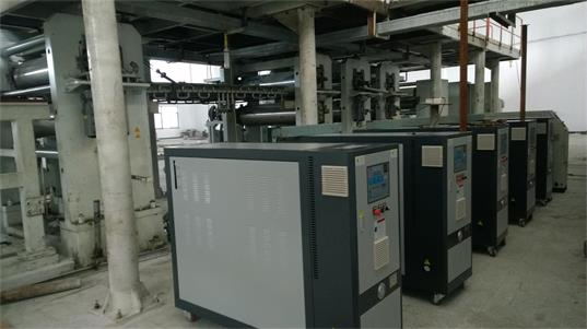 辊筒加热模温机