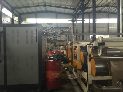 辊轮滚筒控温专用模温机，压延机滚轮油加热器